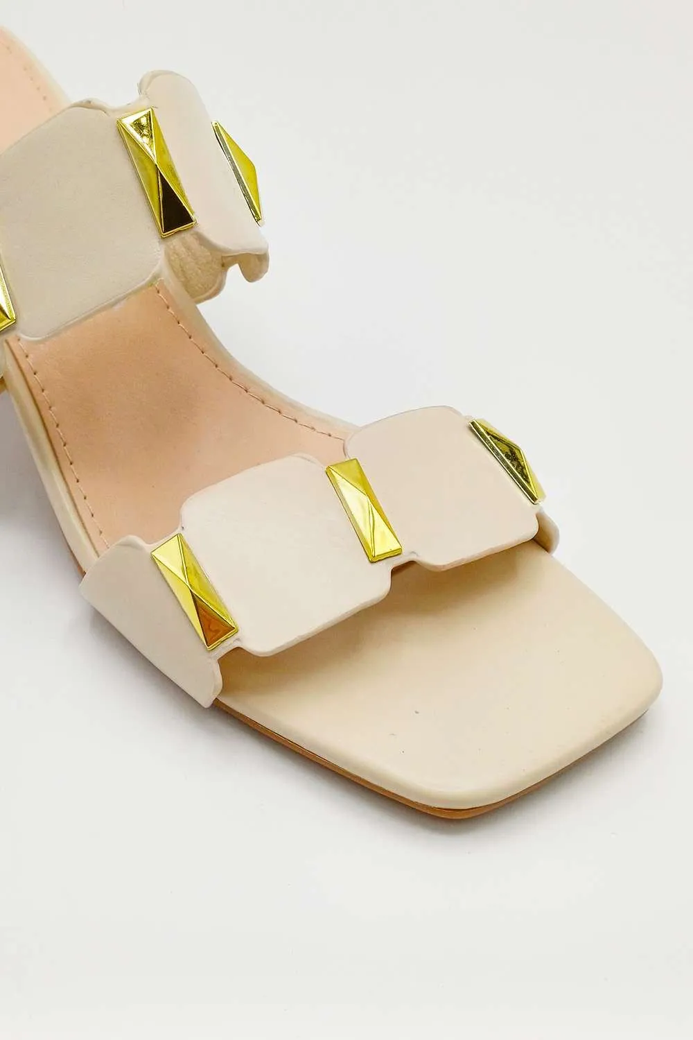 Kolee Stud Detail Block Heel Mules in Cream