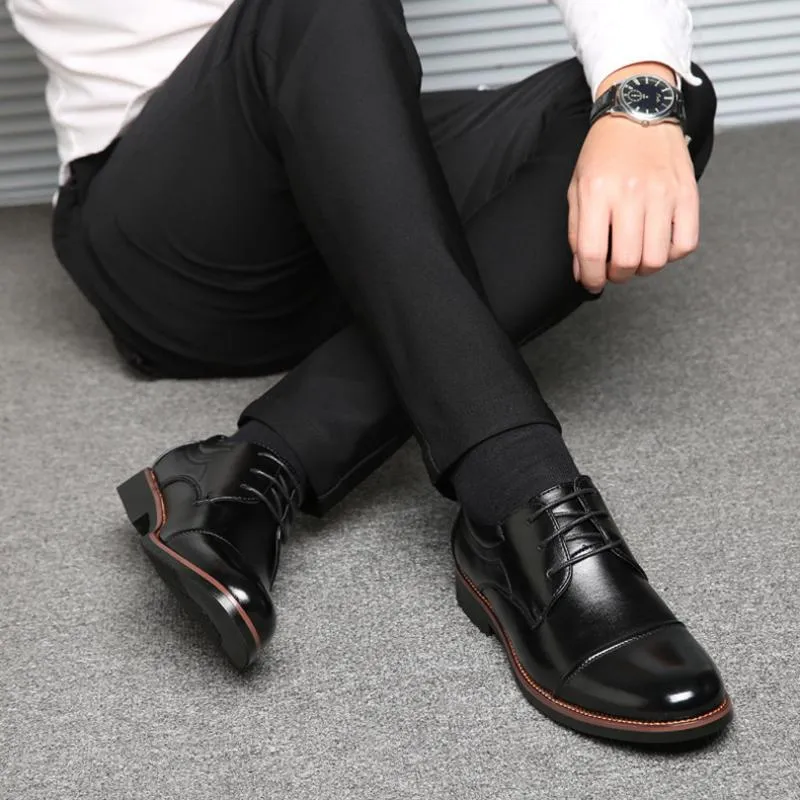 Men's Patent Leather Oxfords With Pointed Toe