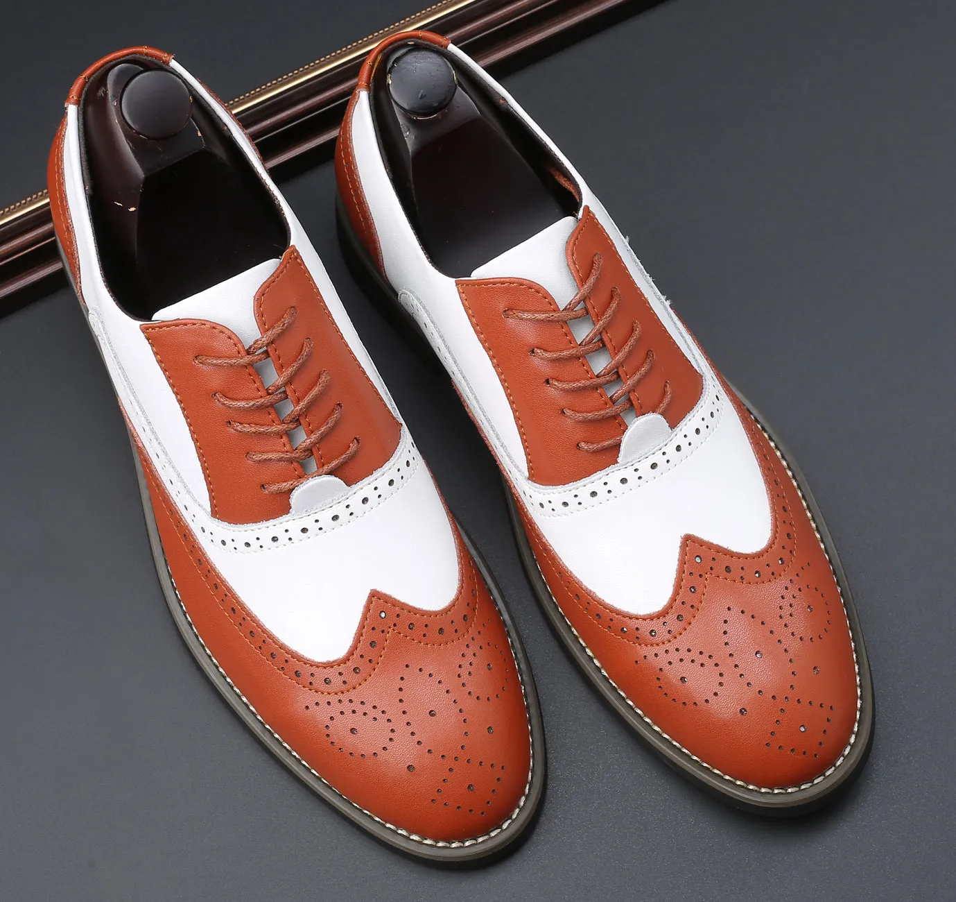 Men's Wingtip Brogue Classic Oxfords