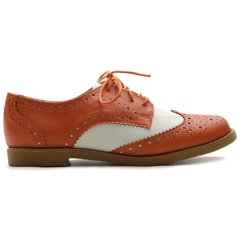 Ollio Women's Flat Shoe Wingtip Lace Up Two Tone Oxford2M2913SAN9