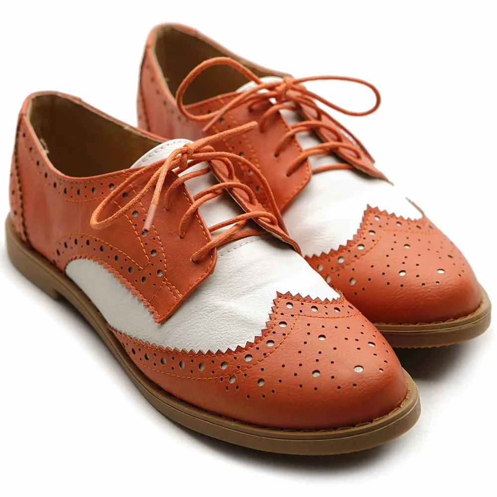 Ollio Women's Flat Shoe Wingtip Lace Up Two Tone Oxford2M2913SAN9